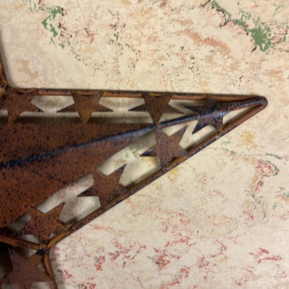 Rustic 3D Metal Star with hanger 12” - Picture 5 of 8